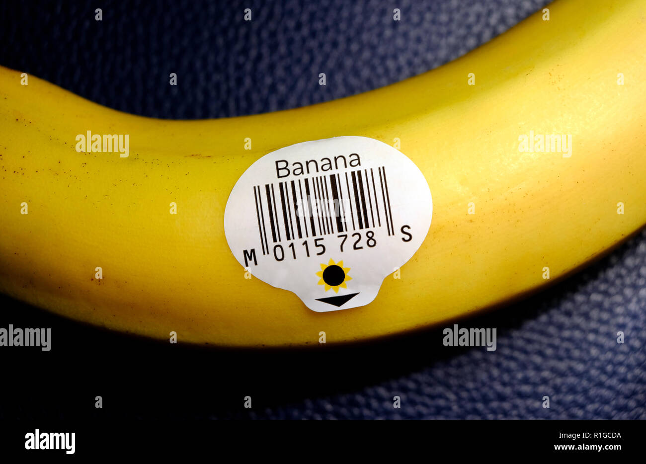 Gelbe Banane, Barcode Aufkleber Stockfotografie Alamy