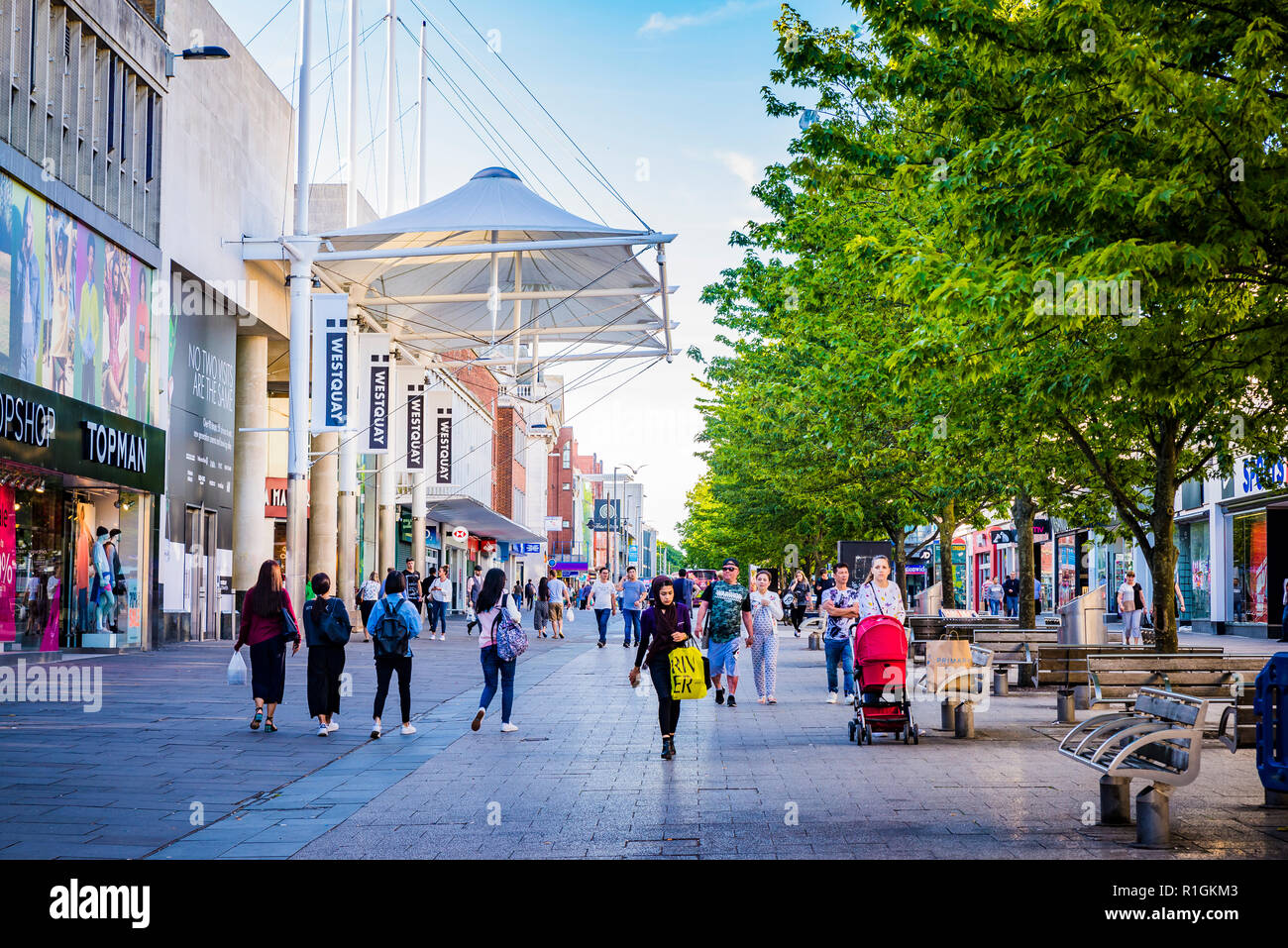 Über die Bar Street. Southampton, Hampshire, England, Vereinigtes Königreich, UK, Europa Stockfoto