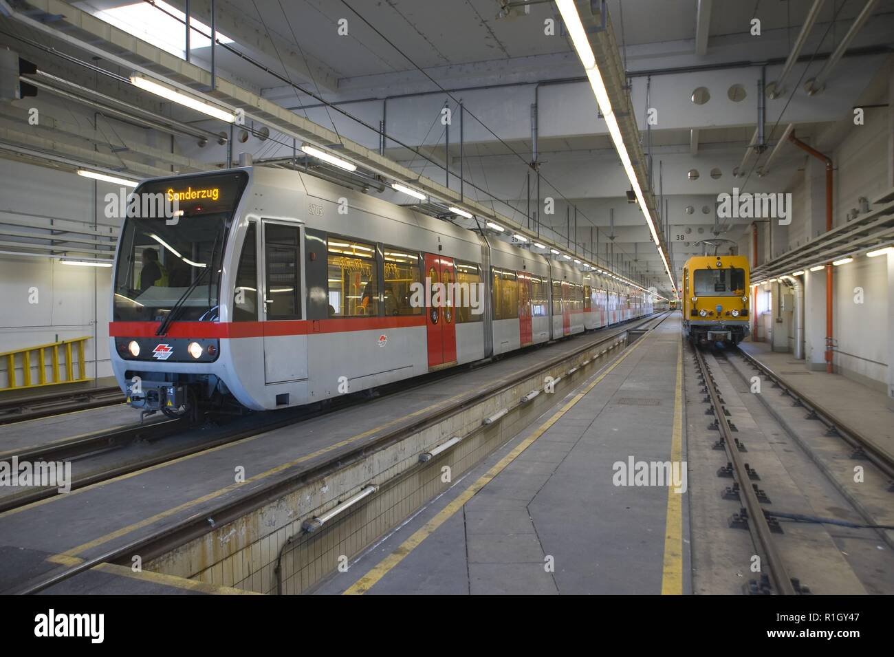 Wien, UBahnLinie U6, Abstellhalle Rösslergasse Stockfoto