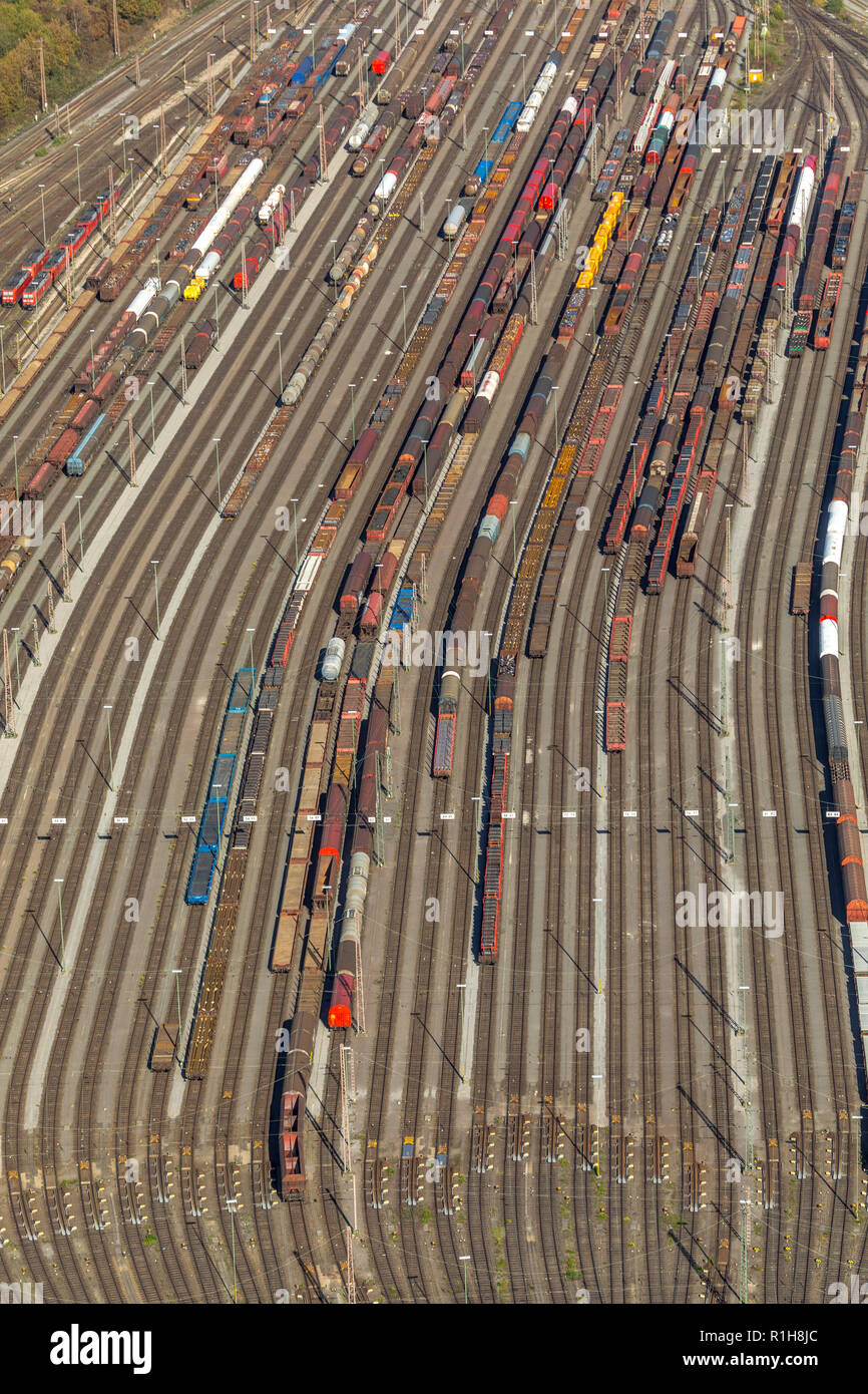 Rangierbahnhof Hagen-Vorhalle, Titel mit Güterwagen, Hagen, Ruhrgebiet, Nordrhein-Westfalen, Deutschland Stockfoto