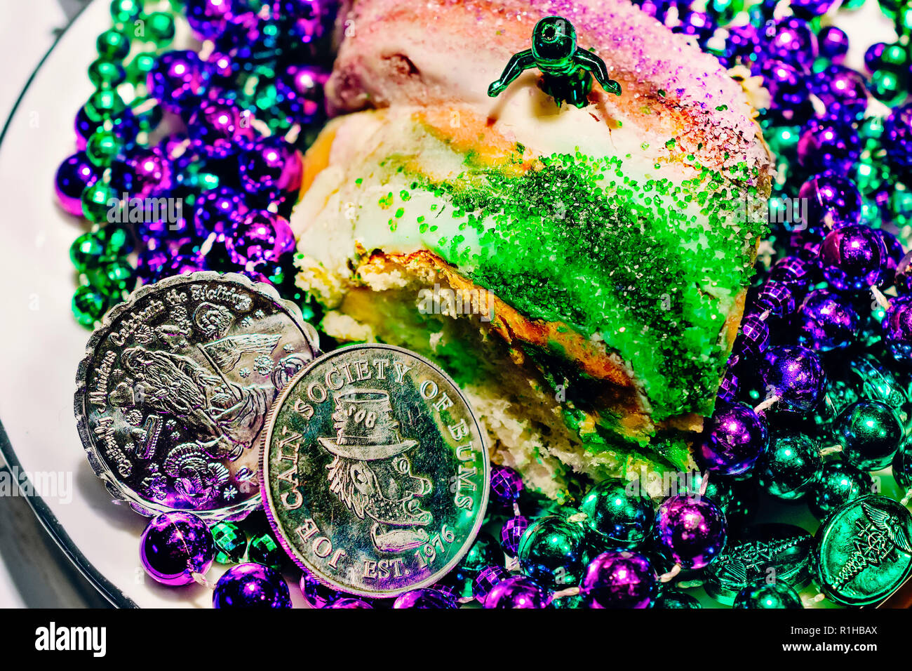 Ein Baby, das Christus Kind, ist abgebildet auf einem Mardi Gras König Kuchen, 12. März 2014 in Mobile, Alabama. Stockfoto