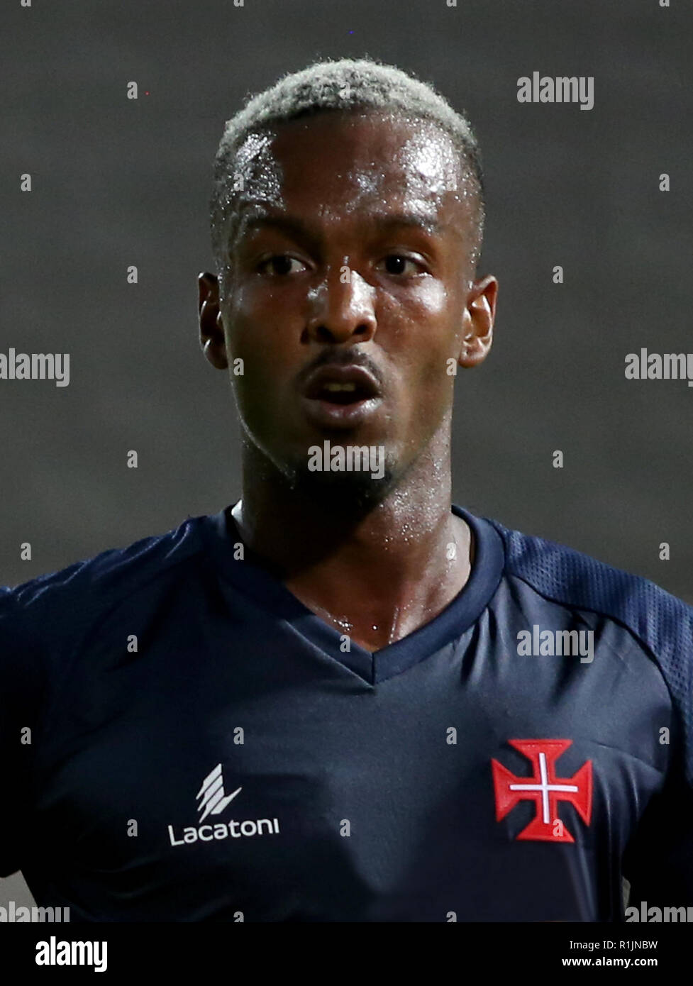 Portugal - primeira Liga-Nr. 2018-2019/(Clube de Futebol Os Belenenses) - Pierre Emmanuel Sagna Stockfoto