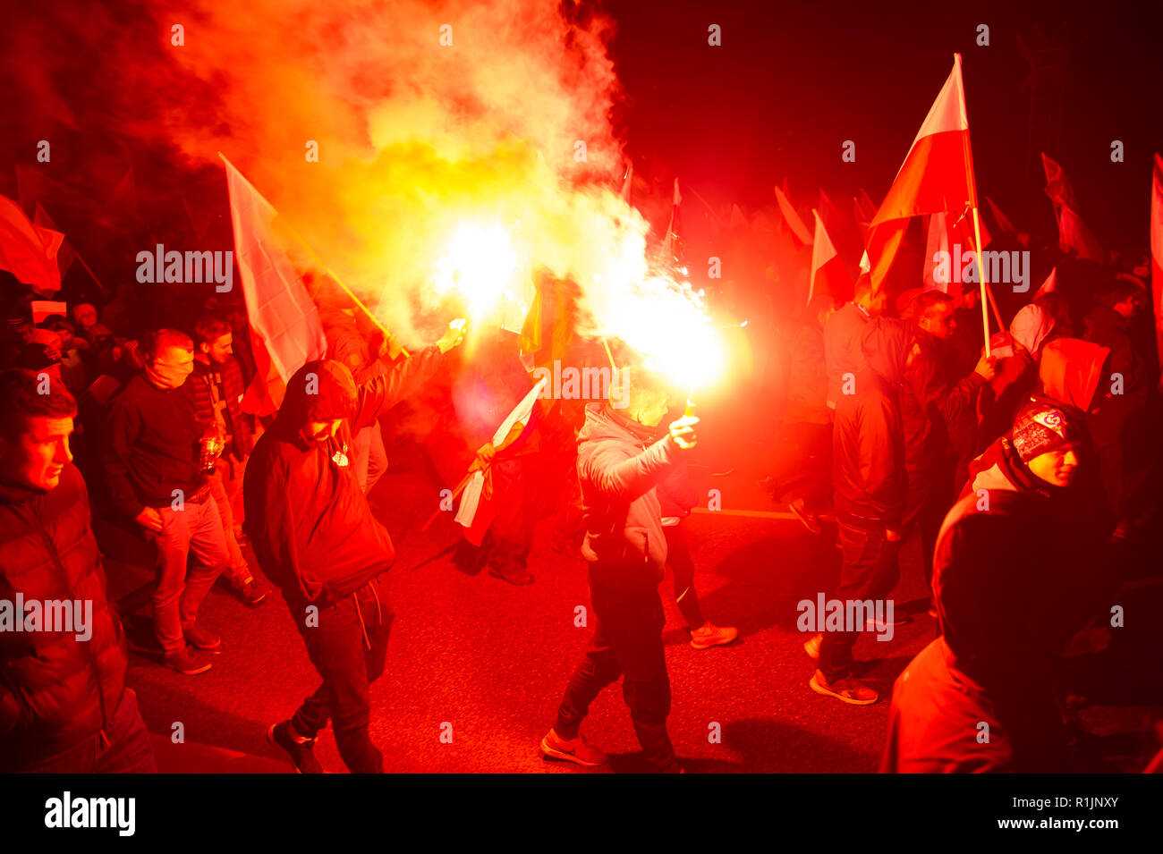 Jährliche März der Unabhängigkeit im Jahr 2011 die von der extremen Rechten nationalen radikalen Lager (ONR) und der Allpolnischen Jugend (Mlodziez Wszechpolska) Po feiern Stockfoto