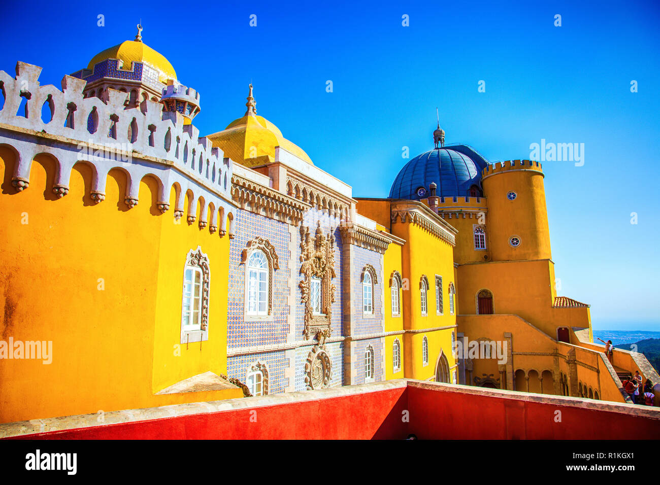 Ansicht einer Fassade der Nationalpalast von Pena, Stadt Sintra, Lissabon, Portugal Stockfoto