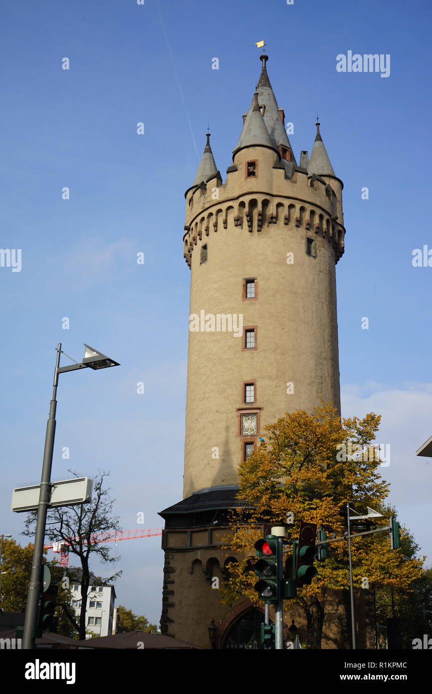 Eschersheimer Turm, Stadttor, Frankfurt am Main, Deutschland Stockfoto