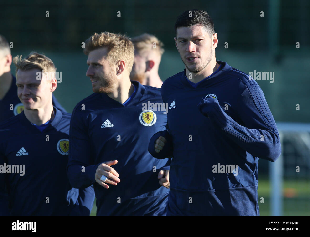 Schottlands Scott McKenna während der Schulung in Edinburgh. PRESS ASSOCIATION Foto. Bild Datum: Dienstag, November 13, 2018. Siehe PA-Geschichte Fußball Schottland. Photo Credit: Jane Barlow/PA-Kabel. Einschränkungen: Sie unterliegen Beschränkungen. Nur für den redaktionellen Gebrauch bestimmt. Kommerzielle Nutzung nur mit vorheriger schriftlicher Zustimmung der Schottischen FA. +44 (0)1158 447447 für weitere Informationen. Stockfoto