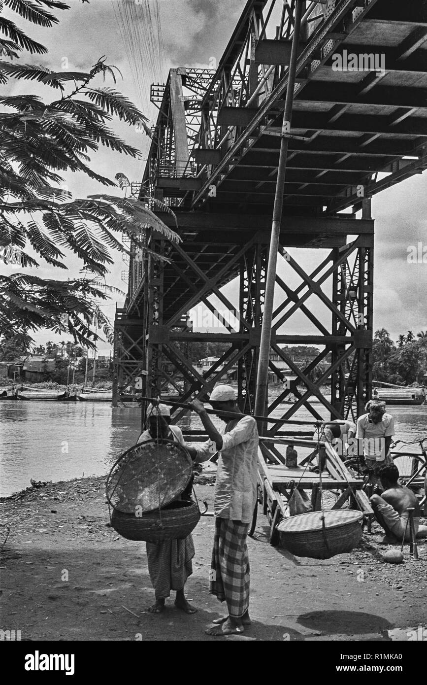 46/10 Keene Brücke Sylhet 1980 Stockfoto