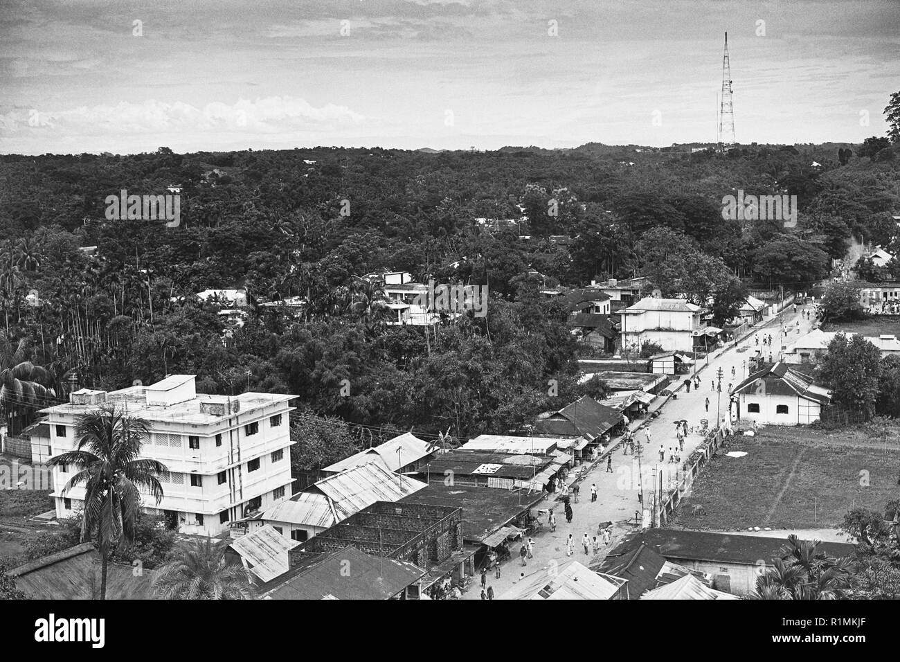 61/12 Sylhet Stadt von Shah Jalal Moschee 1980 Stockfoto