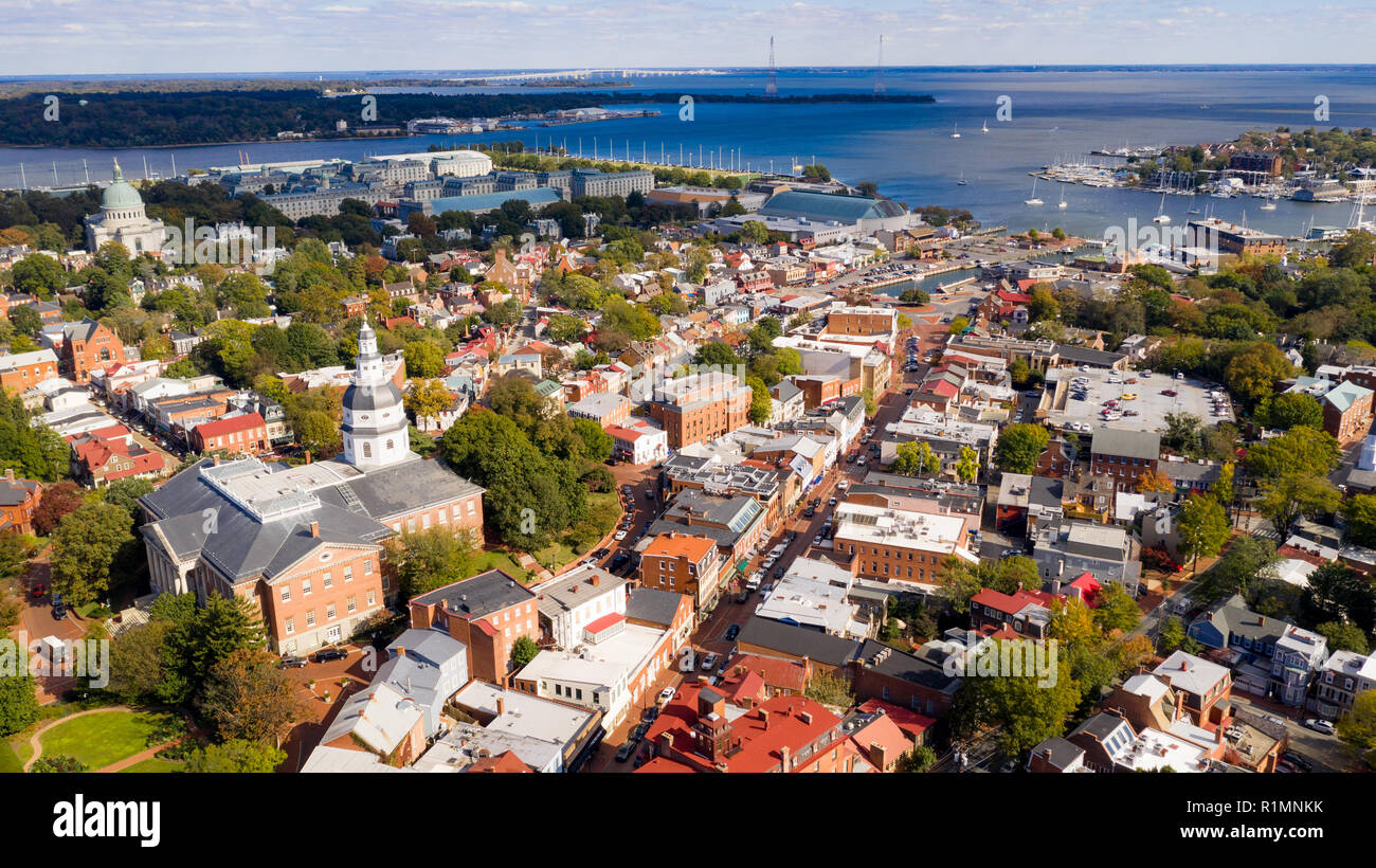 Antenne Perspektive über Annapolis Maryland Statehouse und Hafen Stockfoto