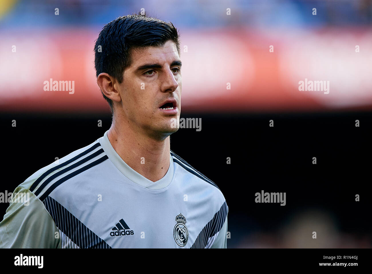 BARCELONA, SPANIEN - 28. Oktober: Thibaut Courtois von Real Madrid CF auf Vor der La Liga Match zwischen dem FC Barcelona und Real Madrid CF im Camp Nou am 28. Oktober in Barcelona, Spanien 2018. David Aliaga/MB Media Stockfoto