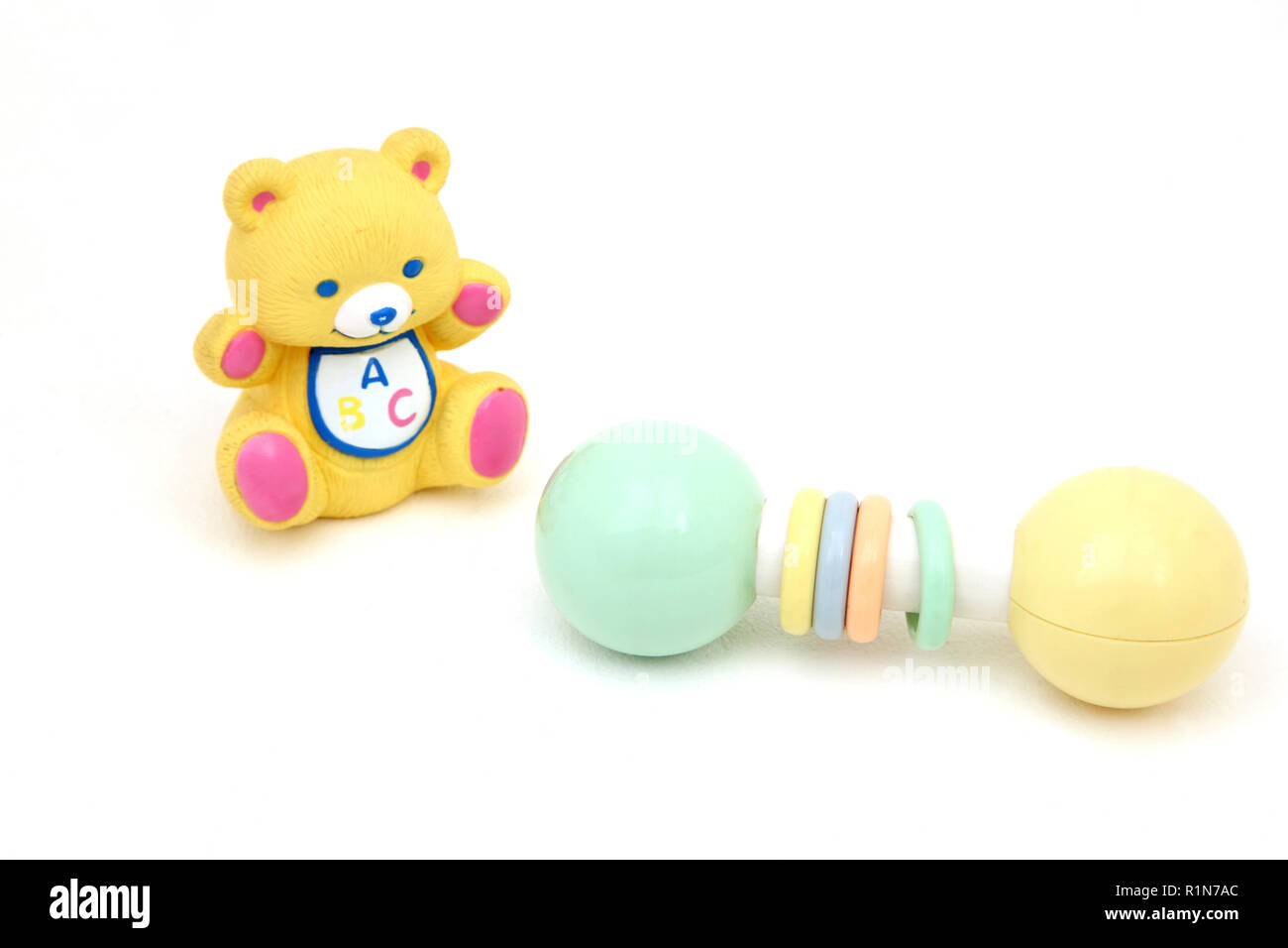 Jahrgang 1970 bunte Baby Rattle und Squeezy Toy Stockfoto