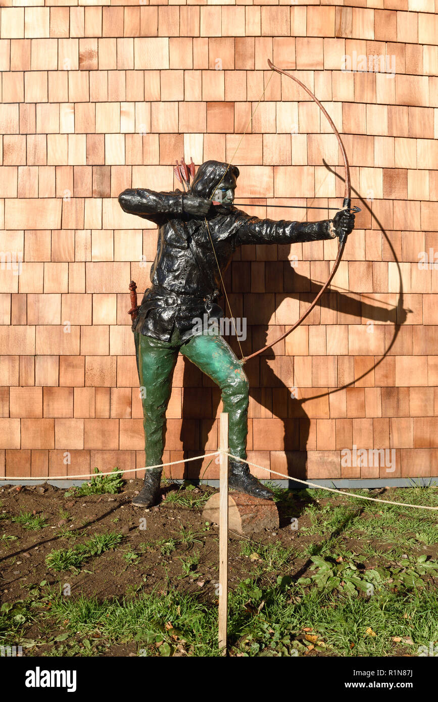 Sherwood Forest Visitor Centre grosse Eiche in Edwinstowe, Nottinghamshire, Großbritannien. Stockfoto