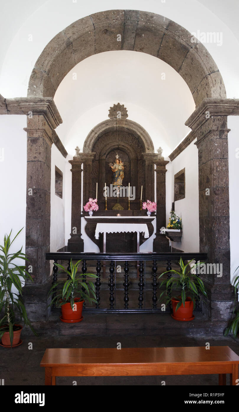 Ermida de Nossa Senhora da Paz - Kapelle der Muttergottes des Friedens in Vila Franca do Campo, Sao Miguel, Azoren, Portugal. Stockfoto