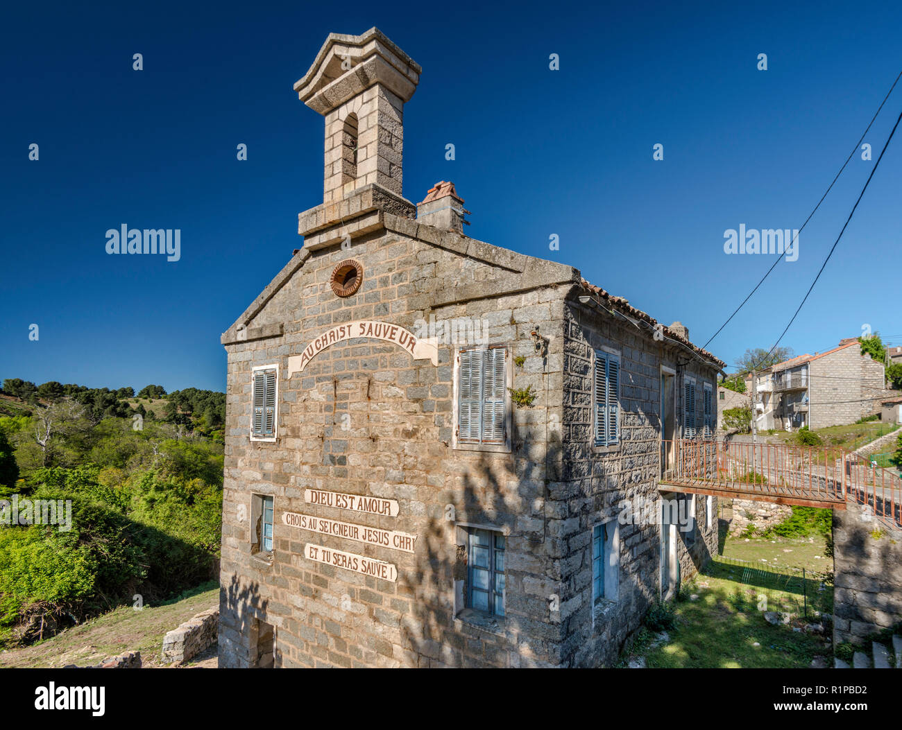Evangelische Kirche, 1905, jetzt geschlossen, in Aullene, Alta Rocca Mikroregion, Corse-du-Sud, Korsika, Frankreich Stockfoto