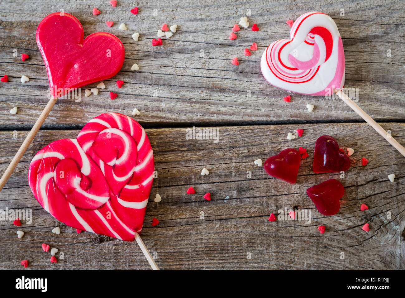 Valentinstag Konzept - Süßigkeiten in Herzform, Ansicht von oben Stockfoto