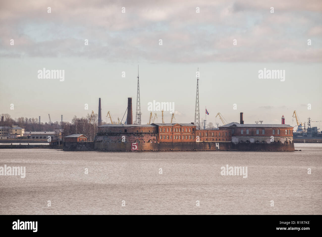 Befestigungen von Kronstadt. Fort Kaiser Peter der Große, oder Zitadelle Stockfoto