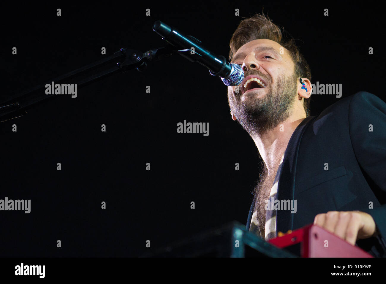 Cesare cremonini leben 2018 in italien Fotos und Bildmaterial in