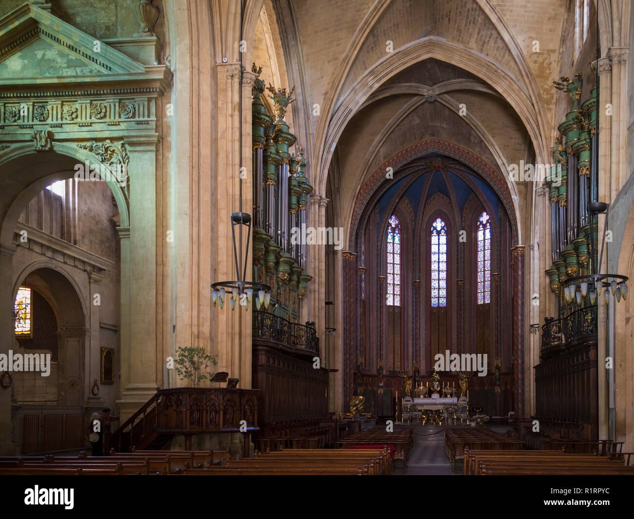 Aix-en-Provence, Provence-Alpes-Côte d'Azur, Frankreich. Kathedrale des Heiligen Erlöser. Cathédrale Saint-Jean d'Aix-en-Provence. Die Kathedrale von innen. Stockfoto