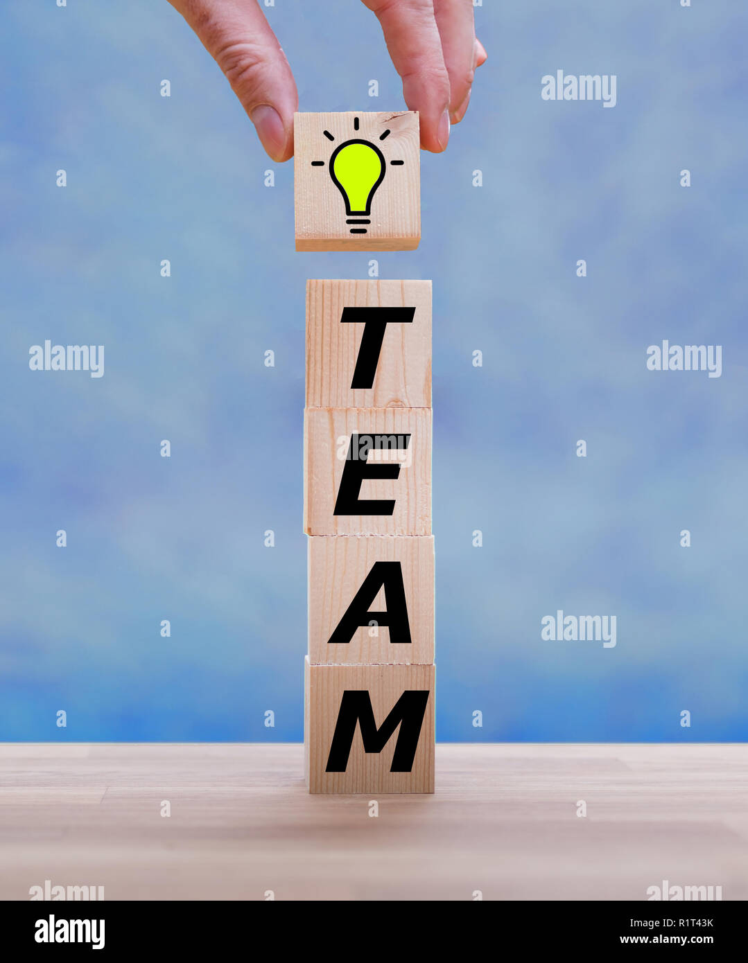 Stapel von Würfel Form das Wort "TEAM" Stockfoto