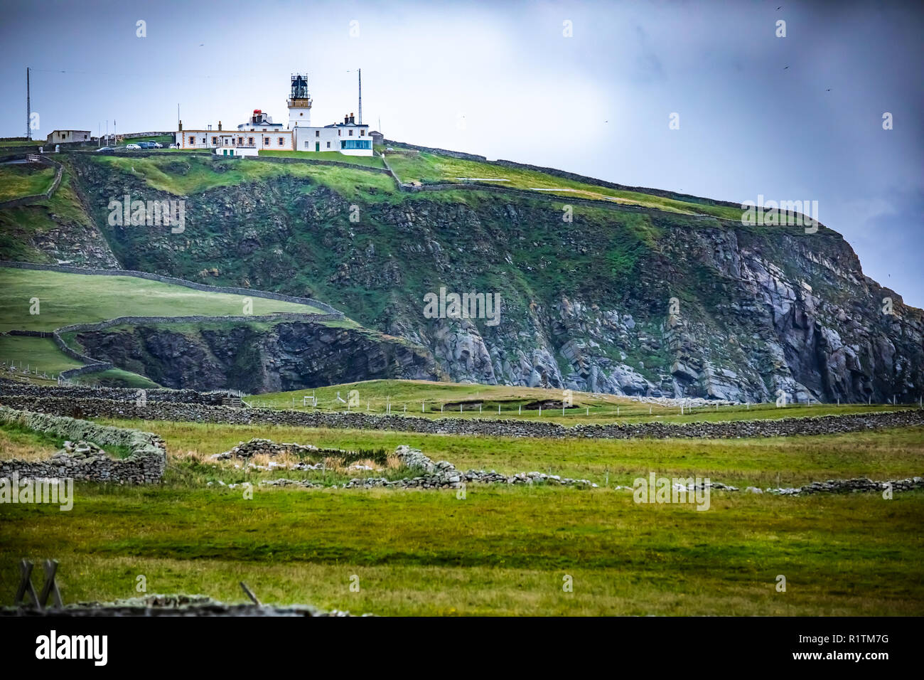 Schottland, Shetland Inseln, schöne Aussicht auf die Insel der alte Leuchtturm Sumburgh Head Stockfoto