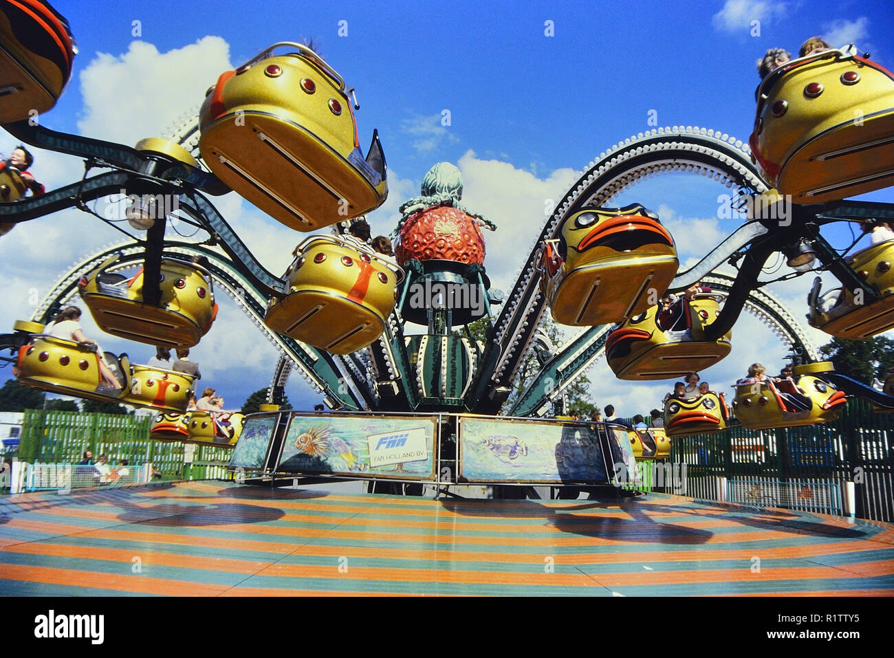 Octopus Ride, Alton Towers Resort, Staffordshire, England, UK. Ca. 80er Stockfoto