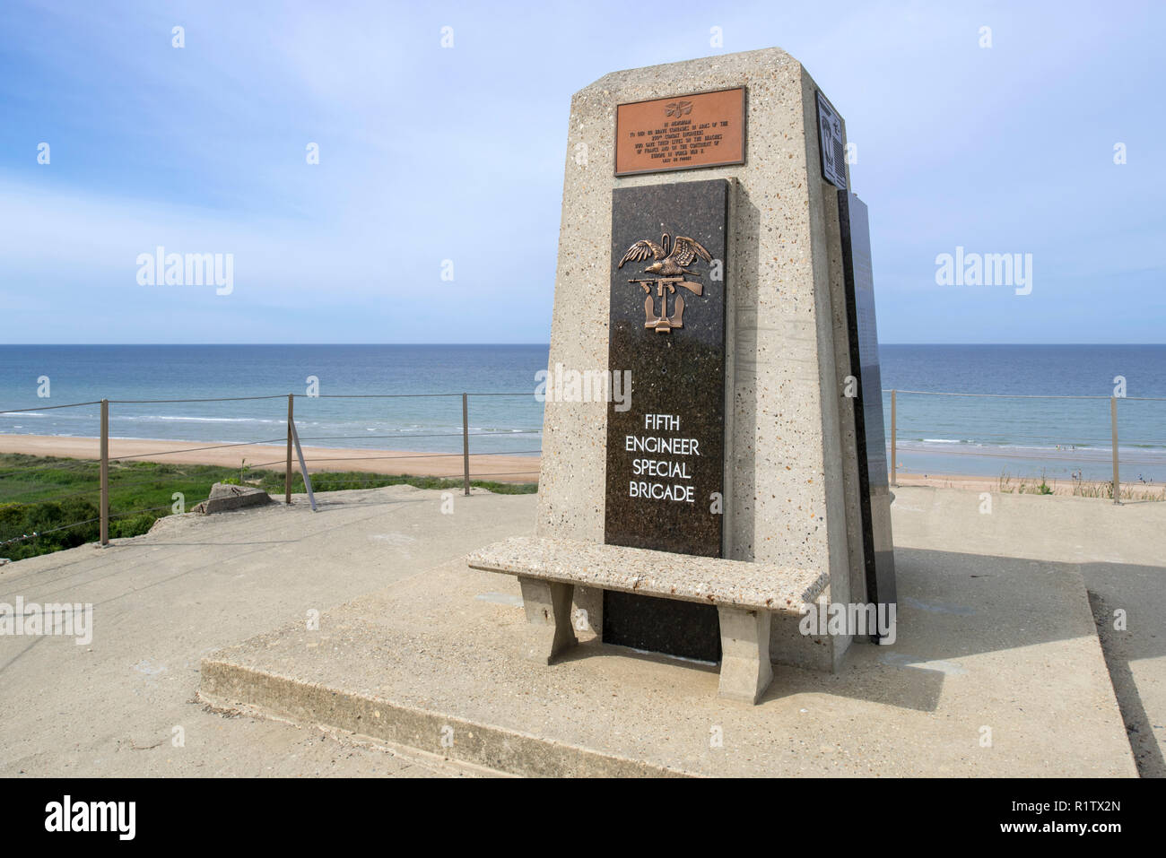 Fünfte Ingenieur spezielle Brigade Denkmal am Omaha Beach, Colleville-sur-Mer, Calvados, Normandie, Frankreich Stockfoto