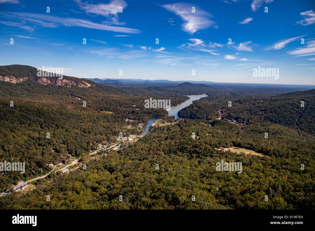 Blick auf den See Locken von Chimney Rock State Park in den Ausläufern des Hickory Mutter Gorge North Carolina Stockfoto