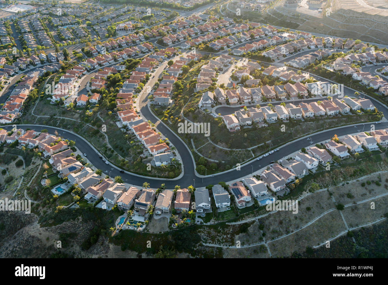 Antenne von Porter Ranch anzeigen Wohnungen im San Fernando Valley Gegend von Los Angeles, Kalifornien. Stockfoto