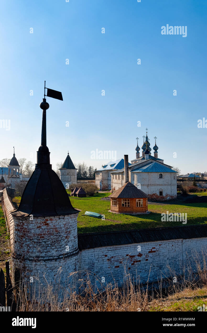 Erzengel Michael Kloster bei Yuryev Polsky Stadt in der Oblast Wladimir in Russland. Stockfoto