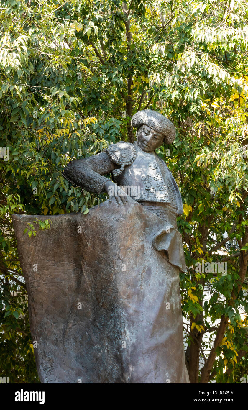 Statue von Manuel Jiménez Moreno" Chicuelo" in Alameda de Hercules in Sevilla, Spanien Stockfoto