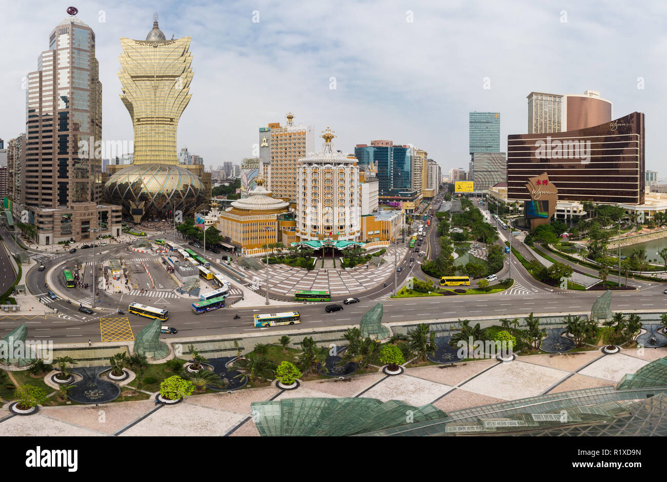 Macau, China - Juin 12 2018: Luftbild Panorama von Macau Skyline mit Bürogebäuden und berühmten Lisboa und Wynn Casino in China SAR Stockfoto