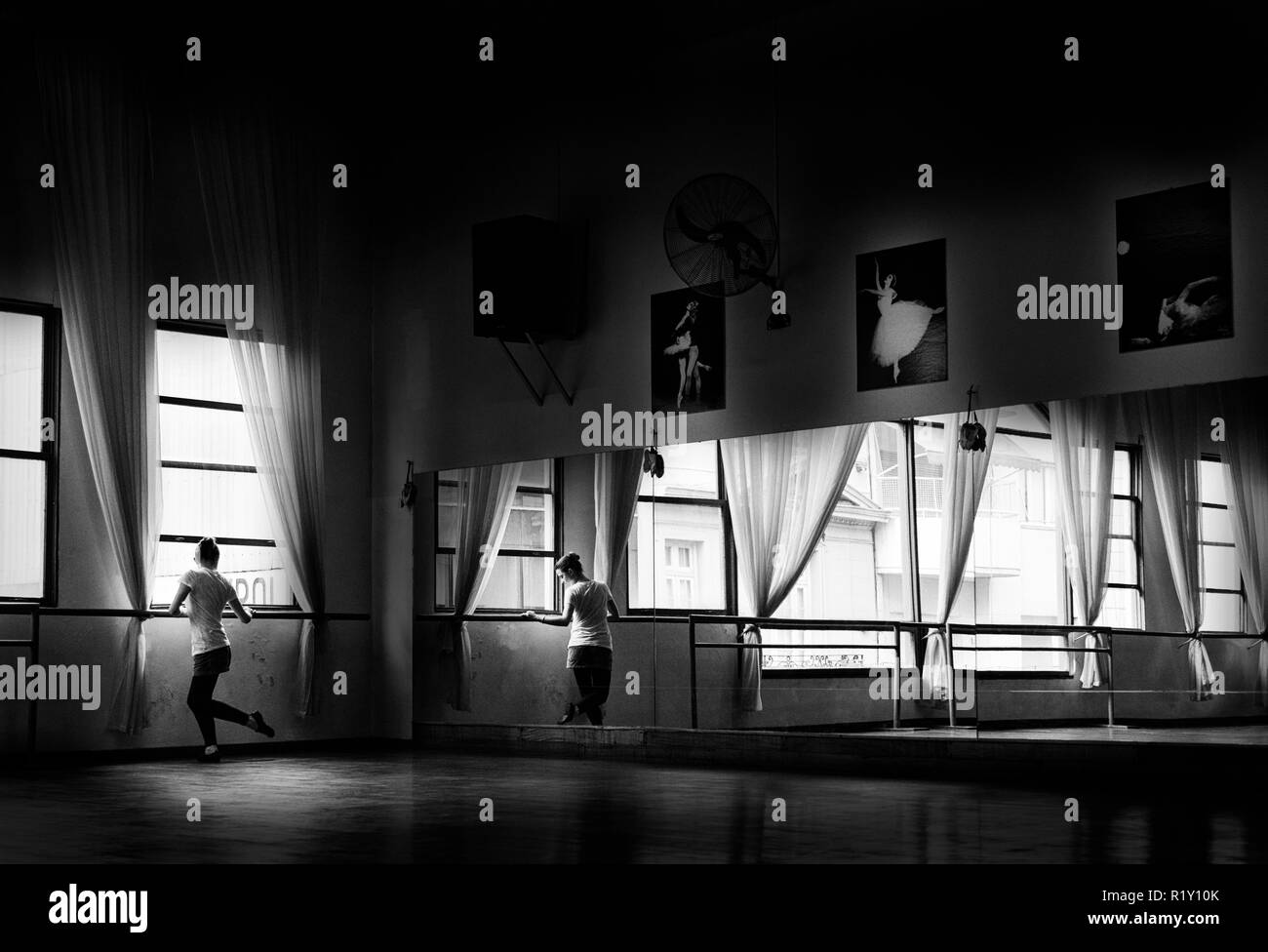 Buenos Aires, Argentinien - 5. November 2011: Im Inneren ein Ballett, Tanz Schule in der La Boca Nachbarschaft. Stockfoto