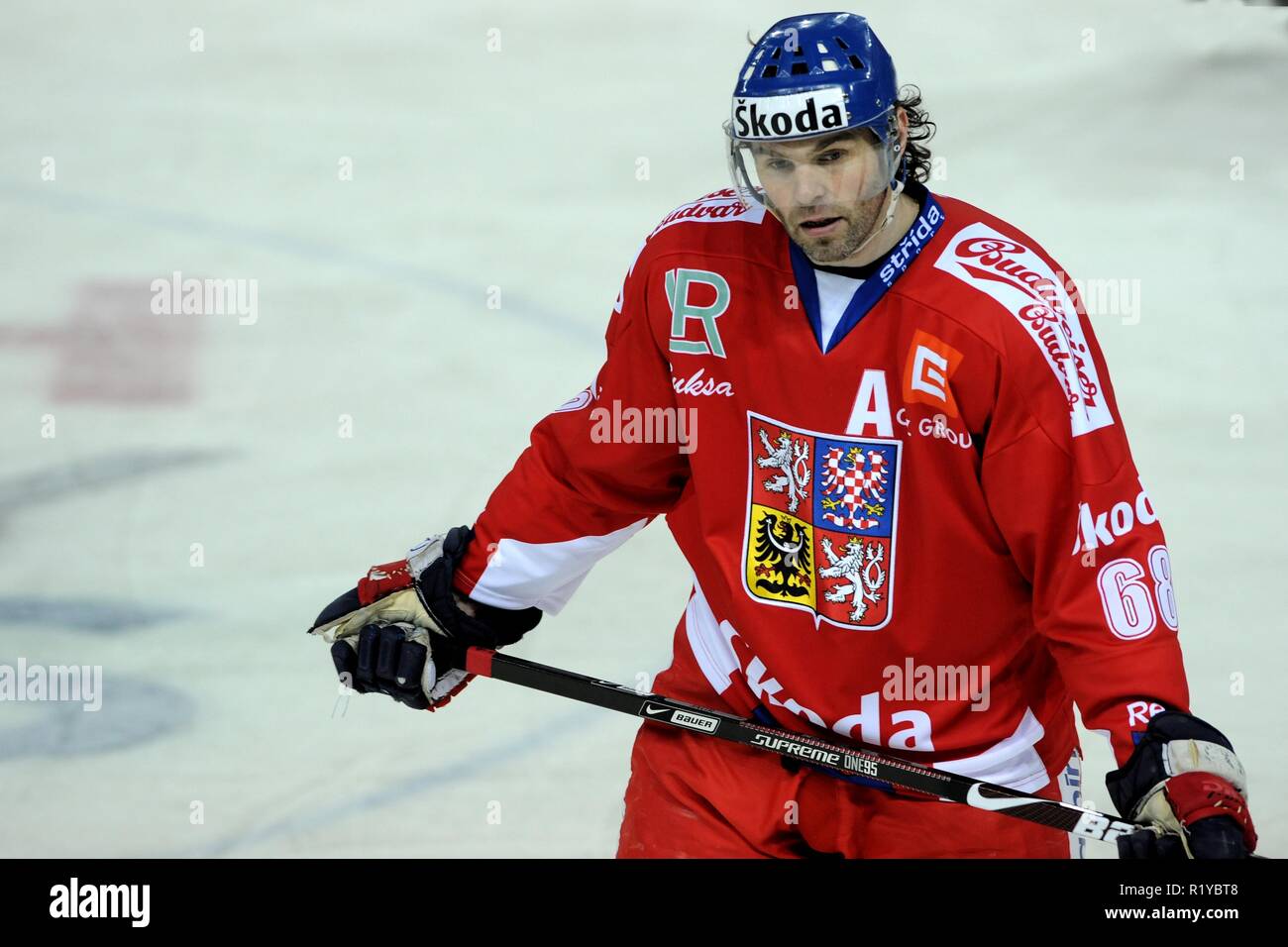 Liberec, Tschechische Republik. 16 Apr, 2009. Euro Hockey Tour, Schweden vs Tschechien, 1:2, Liberec, CZ. Der Tschechischen Republik Jaromir Jagr während der Euro Hockey Tour Eishockeymatch in Liberec, 16. April 2009./PSPA/Credit: Slavek Slavek Ruta Ruta/ZUMA Draht/Alamy leben Nachrichten Stockfoto