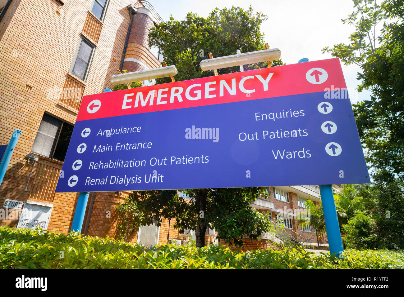 Schilder am Eingang District Hospital zu murwillumbah, im Norden von New South Wales, Australien Stockfoto