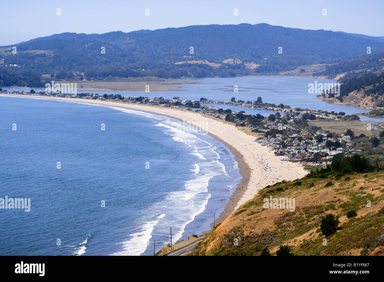 Luftaufnahme von Stinson Beach und Bolinas Lagune, Marin County, North San Francisco Bay Area, Kalifornien Stockfoto