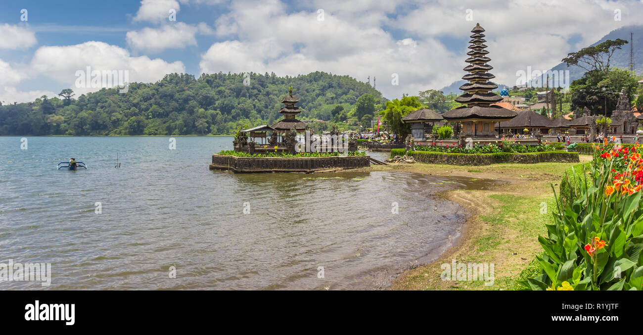 Panorama der Pura Ulun Danu Tempel auf Bali, Indonesien Stockfoto