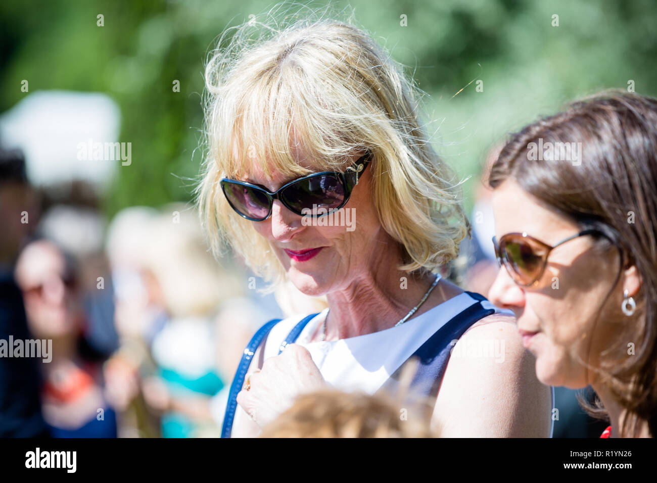 Garten Hochzeit Feier in England Großbritannien im Sommer 2018 Stockfoto