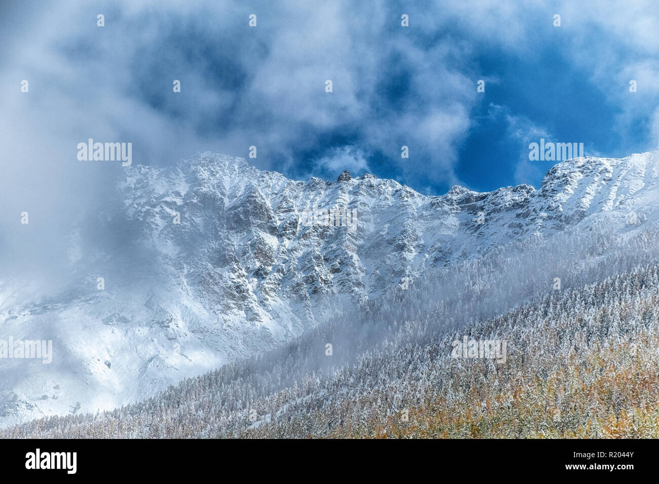 Rhemes Notre Dame in Valle d'Aosta. Typische Postkarte Berglandschaft Stockfoto