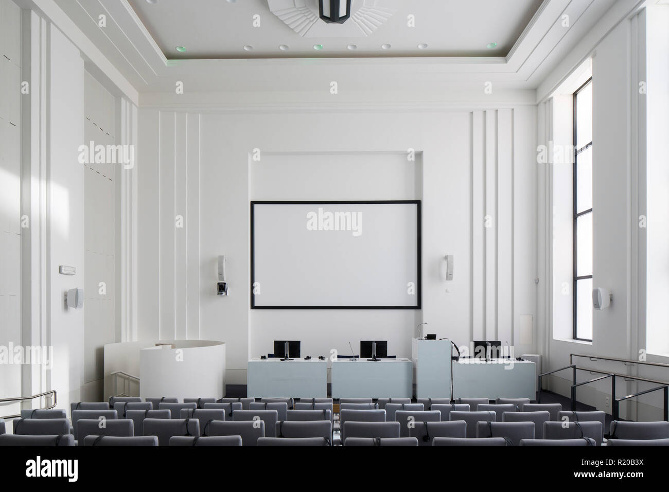 Hörsaal. Haus der Europäischen Geschichte", Bruxelles, Brüssel, Belgien. Architekt: Chaix & Morel et Associés, 2017. Stockfoto