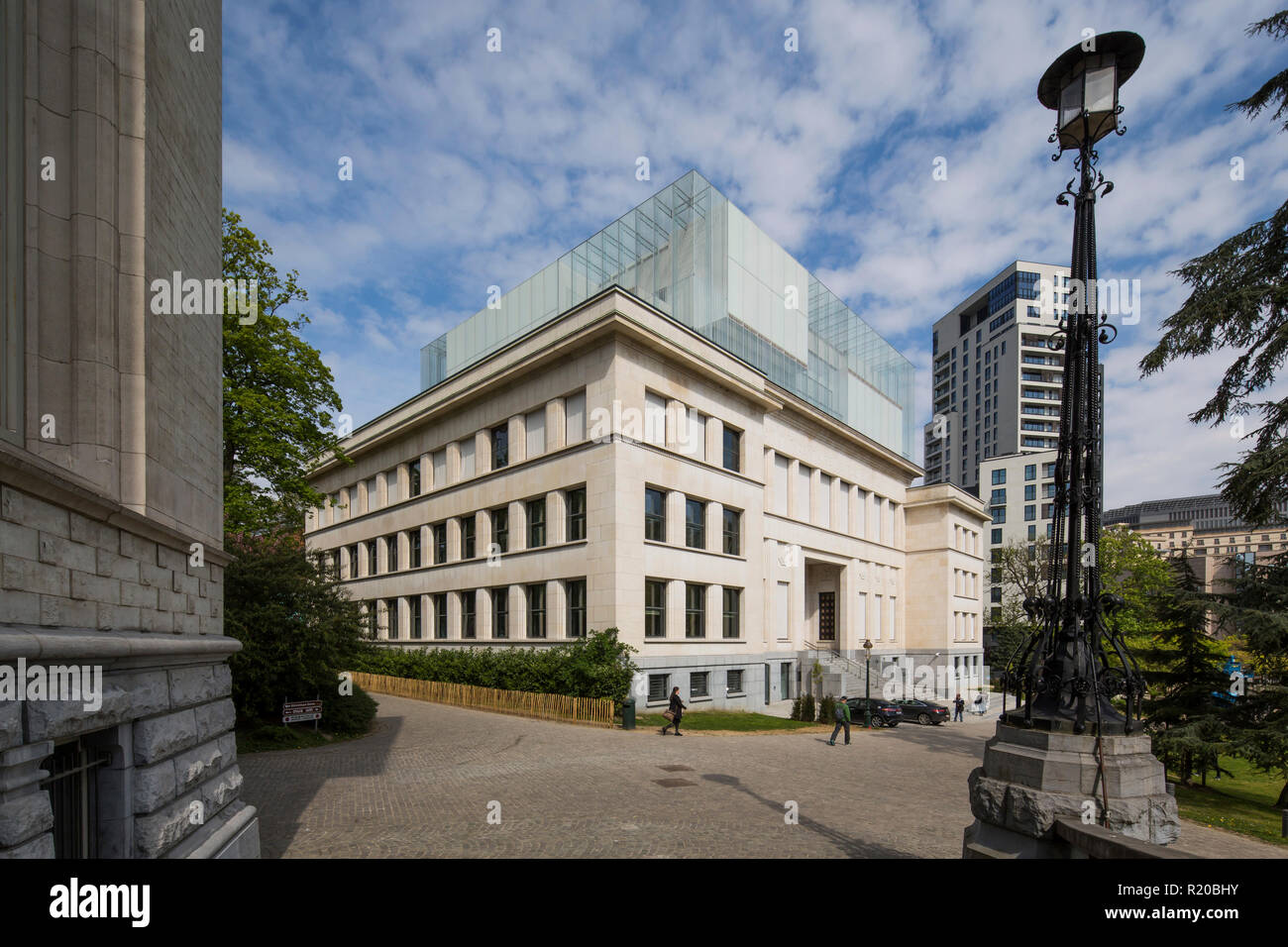 Oblique kontextbezogene Anzeigen. Haus der Europäischen Geschichte", Bruxelles, Brüssel, Belgien. Architekt: Chaix & Morel et Associés, 2017. Stockfoto