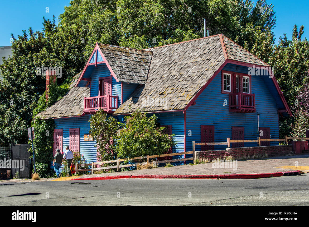 Blaue Haus in San Carlos de Bariloche Stockfoto