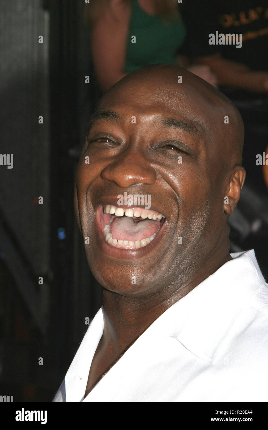 Michael Clarke Duncan 08/06/04 COLLATERAL @ das Orpheum Theater, Downtown Los Angeles Foto von Izumi Hasegawa/HNW/PictureLux (6. August 2004) Stockfoto