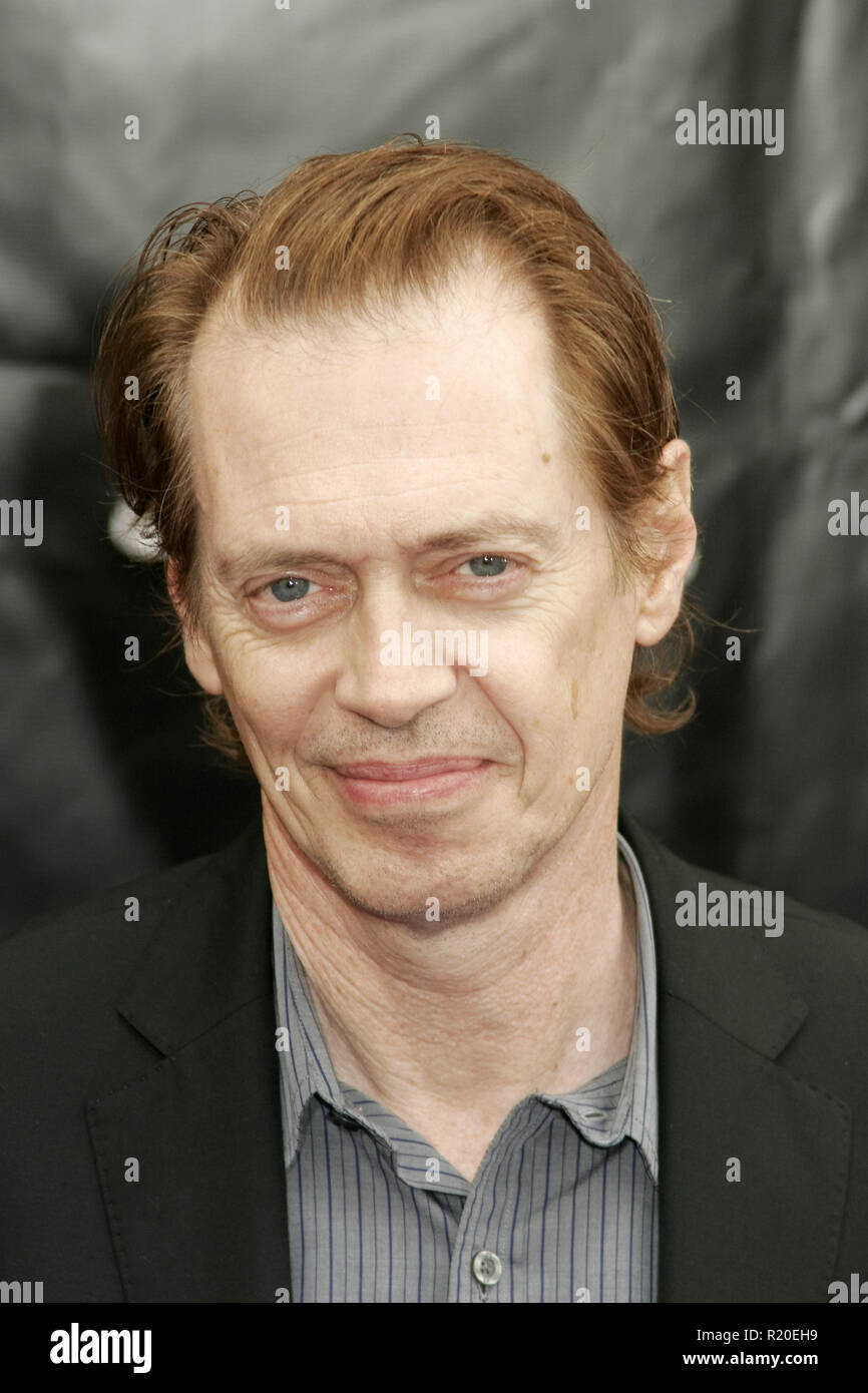 Steve Buscemi 09/13/08 "Igor" Premiere @ Grauman's Chinese Theater, Hollywood Foto von Ima Kuroda/HNW/PictureLux (13. September 2008) Stockfoto