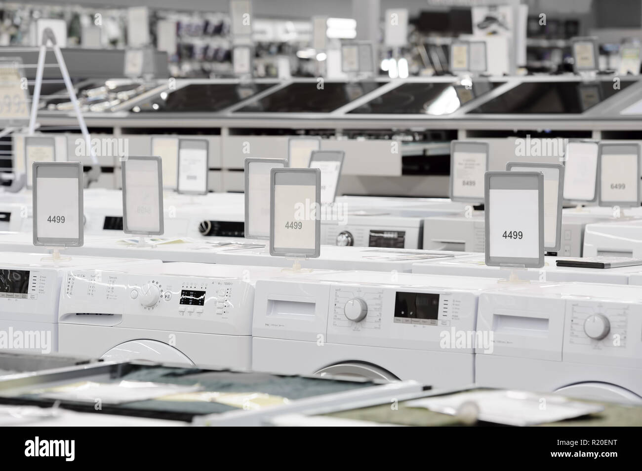 Waschmaschinen in Appliance store Showroom Stockfoto