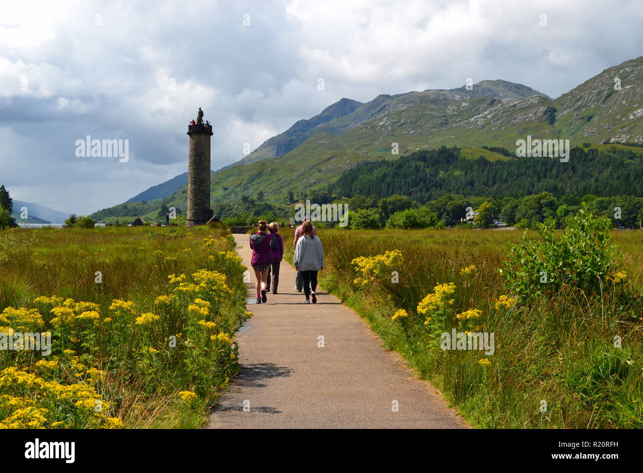 Ort, an dem die Jacobite Armee bei Glenfinnan gesammelt. Bonny Prince Charlie Statue, Schottland, Großbritannien Stockfoto