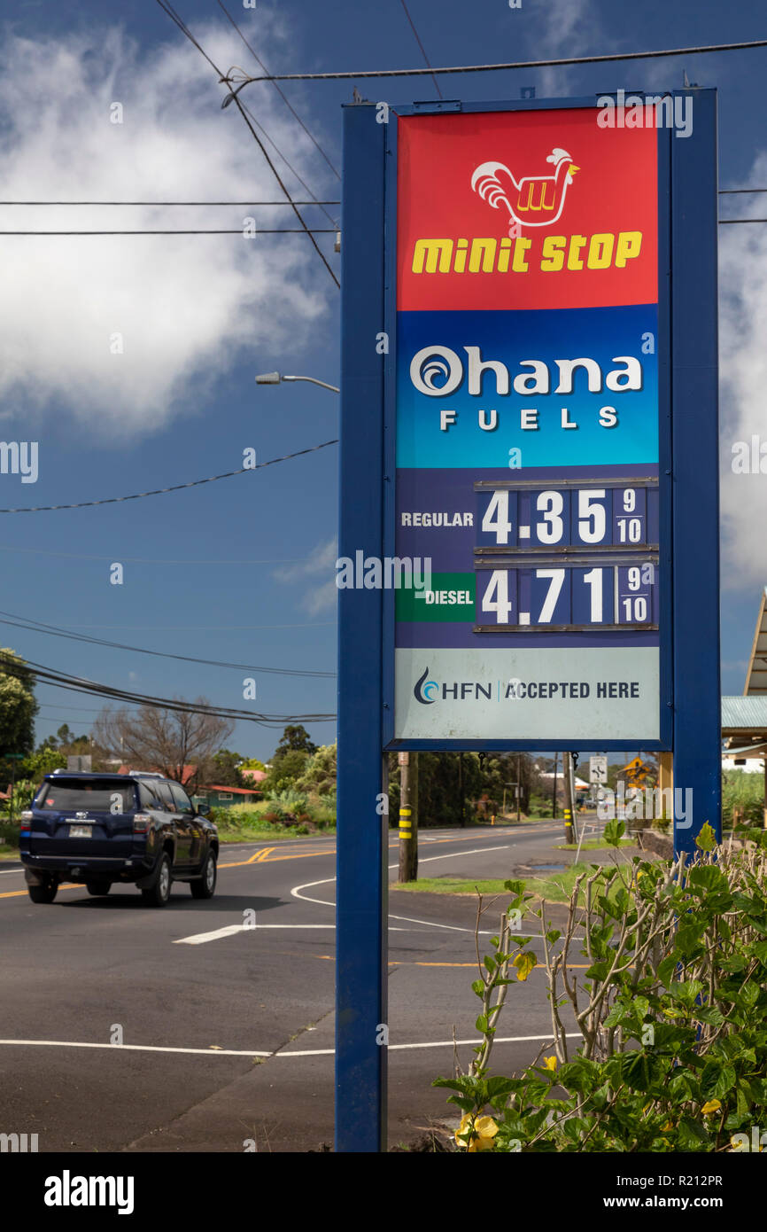 Waimea (Kamuela, Hawaii - Hohe Preise an einer Tankstelle auf Hawaiis Big Island. Stockfoto