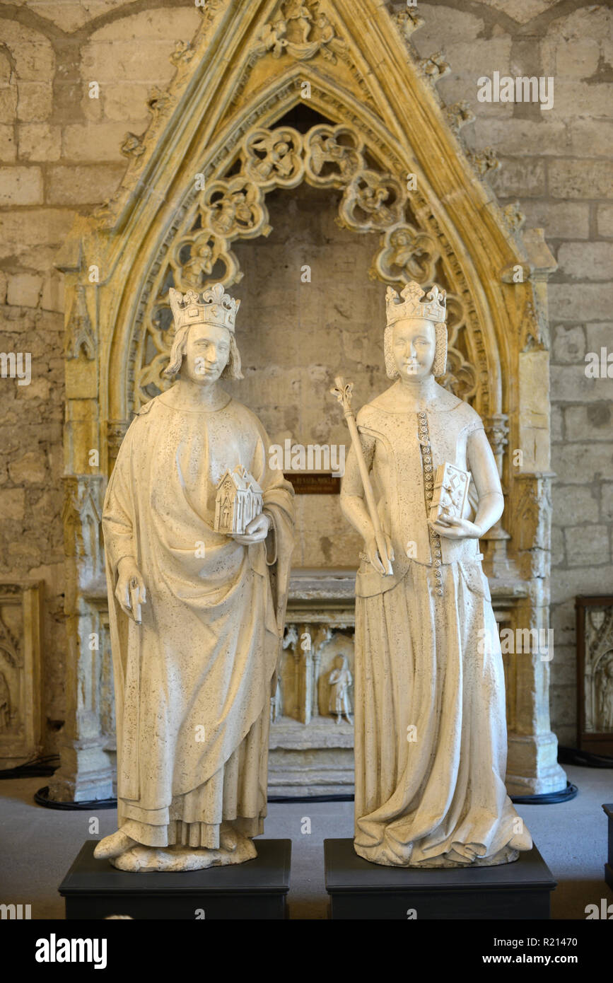 Regal Figuren, historische Figuren oder Statuen im Norden Sakristei Palais des Papes, Päpste Palast oder Päpstlichen Palast Avignon Frankreich Stockfoto