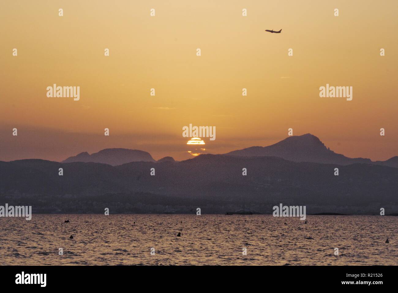 Ein Sommerabend an der Playa de Palma, Mallorca. Stockfoto