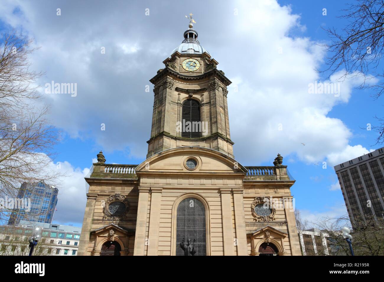 Birmingham, West Midlands, England. Die Außenseite des Saint Philip die Anglikanische Kathedrale. Stockfoto