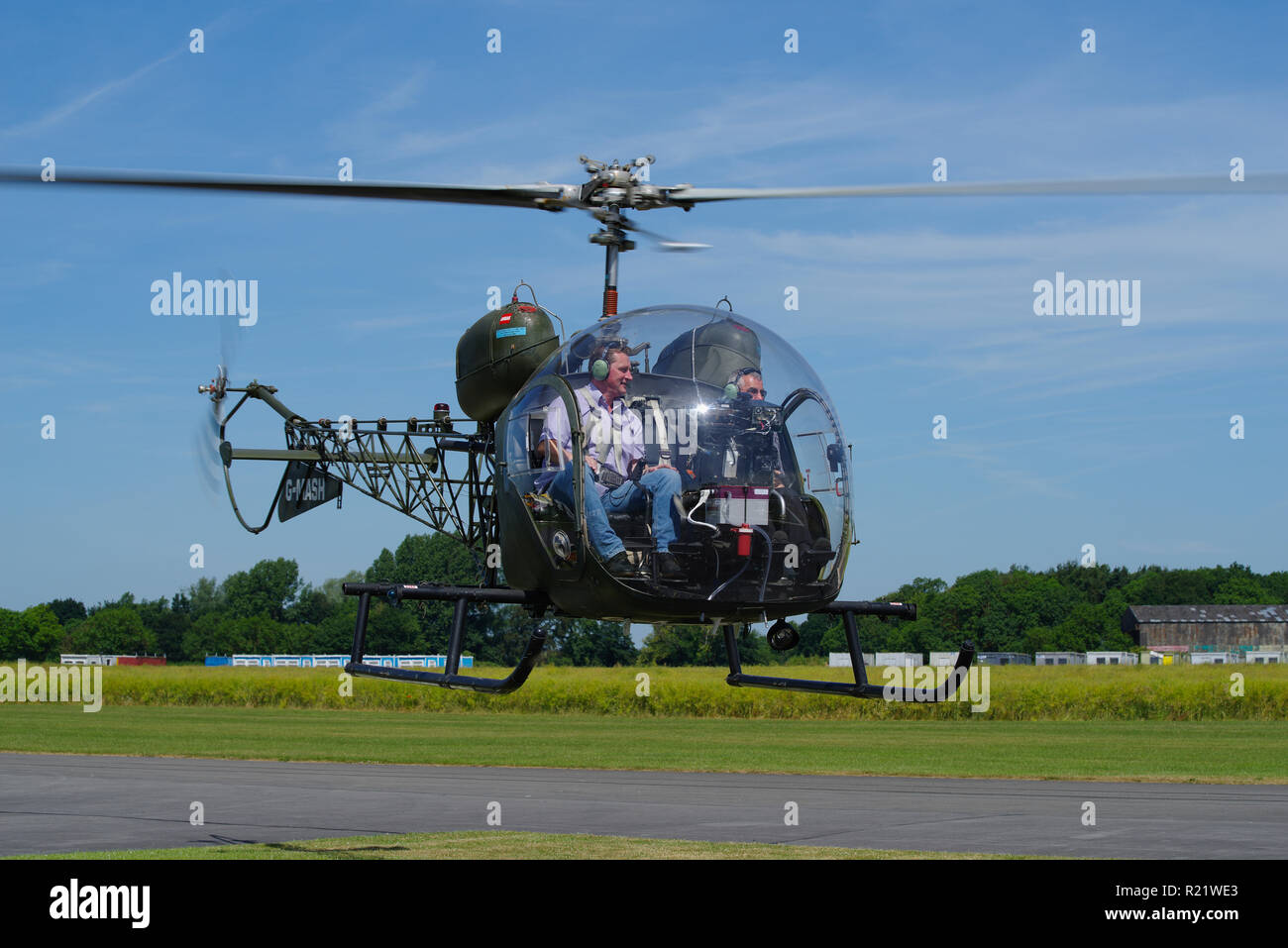 Bell 47 Sioux auf dem Flugplatz Breighton, Hull, Stockfoto